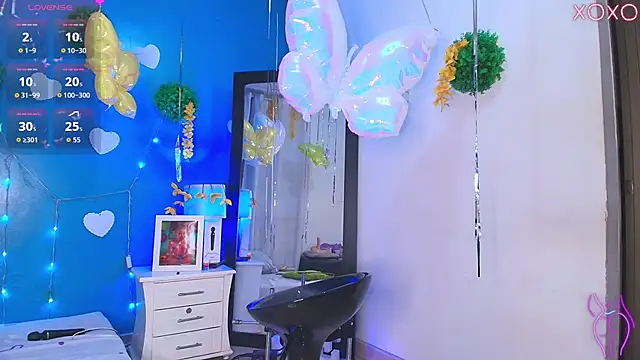 Snapshot of Eylend_Lisboa chatting on 5, 11, 2025 Eylend Lisboa online show from 5, 11, 2025