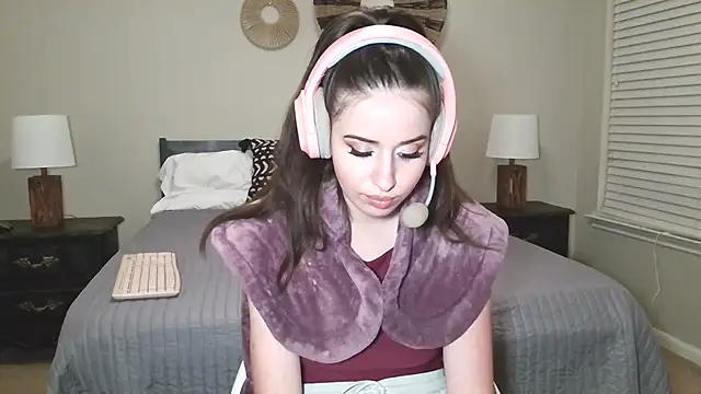 alisonfields online show from 17, 7, 2026