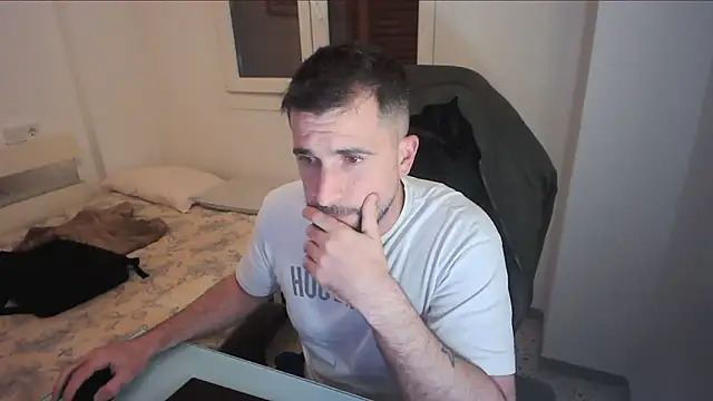 alex877x online show from 17, 4, 2026