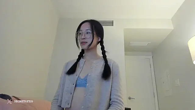 Snapshot of secretgirlfriendxo chatting on 11, 12, 2024 secretgirlfriendxo online show from 11, 12, 2024