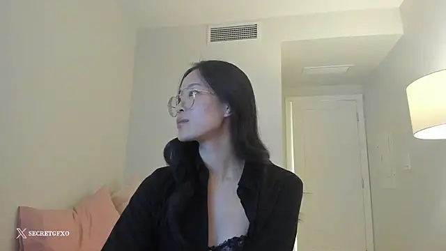 Snapshot of secretgirlfriendxo chatting on 22, 2, 2025 secretgirlfriendxo online show from 22, 2, 2025