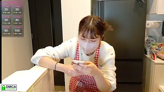 Snapshot of SUZU_ chatting on 14, 2, 2026 SUZU online show from 14, 2, 2026