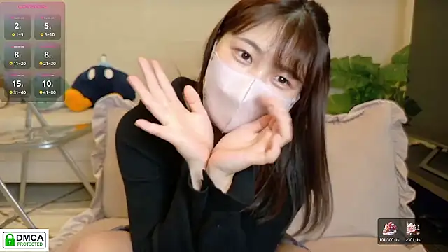 Snapshot of SUZU_ chatting on 25, 2, 2026 SUZU online show from 25, 2, 2026