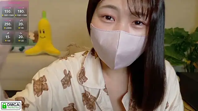 Snapshot of SUZU_ chatting on 27, 2, 2026 SUZU online show from 27, 2, 2026