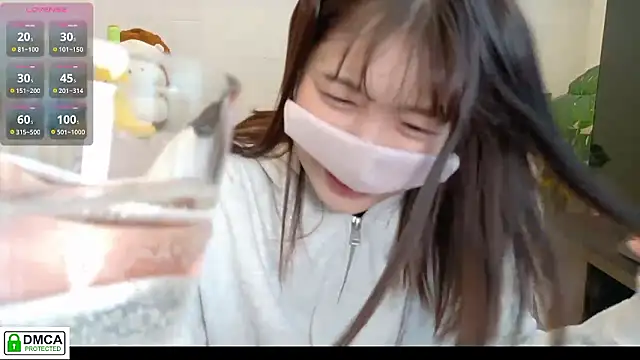 Snapshot of SUZU_ chatting on 1, 3, 2026 SUZU online show from 1, 3, 2026