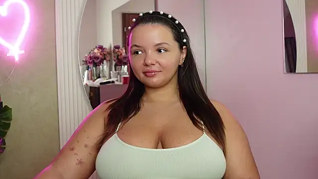 Snapshot of CelesteBailey chatting on 23, 3, 2026 CelesteBailey online show from 23, 3, 2026