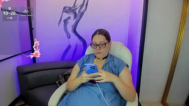 Snapshot of NiickyJones chatting on 28, 1, 2025 NiickyJones online show from 28, 1, 2025