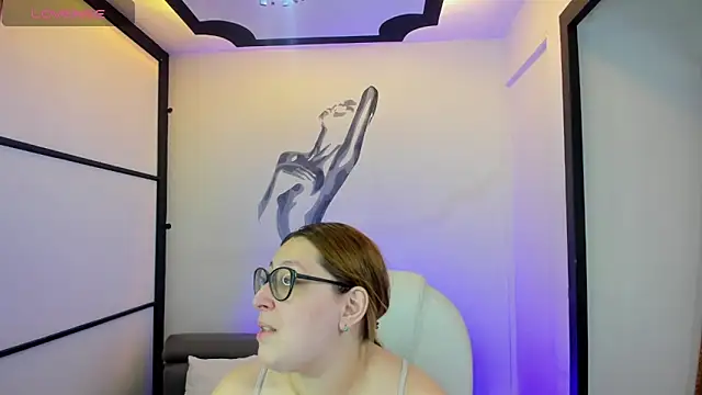 Snapshot of NiickyJones chatting on 7, 2, 2025 NiickyJones online show from 7, 2, 2025