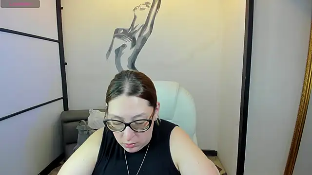Snapshot of NiickyJones chatting on 23, 2, 2025 NiickyJones online show from 23, 2, 2025