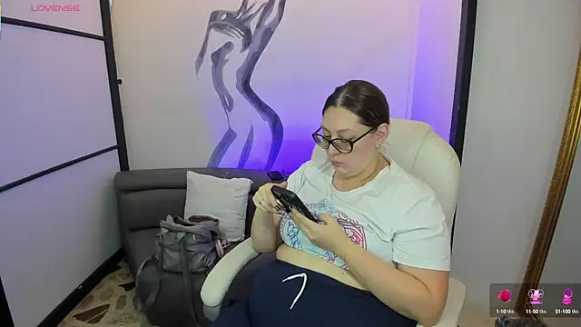 Snapshot of NiickyJones chatting on 24, 2, 2025 NiickyJones online show from 24, 2, 2025