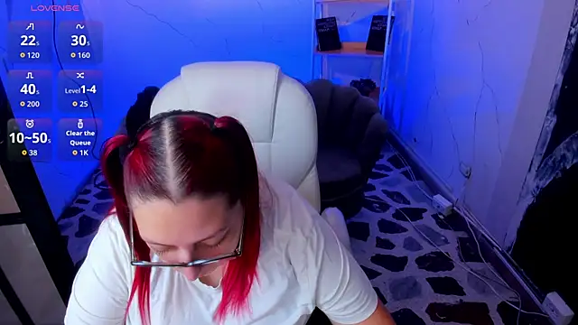 Snapshot of NiickyJones chatting on 26, 9, 2025 NiickyJones online show from 26, 9, 2025