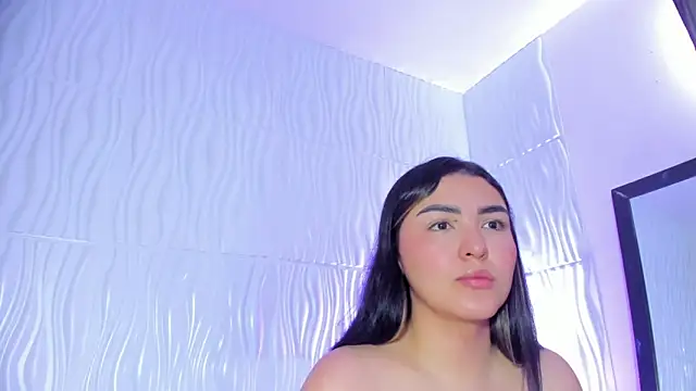 Snapshot of Abby__colins chatting on 17, 12, 2025 Abby colins online show from 17, 12, 2025