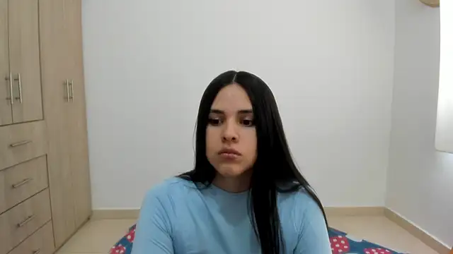 Hana Zurah online show from 6, 10, 2025