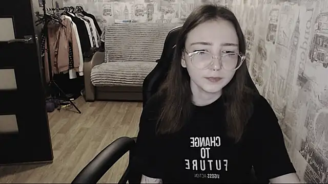 AmeliaKamishiro online show from 11, 12, 2024