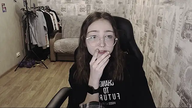 AmeliaKamishiro online show from 12, 12, 2024