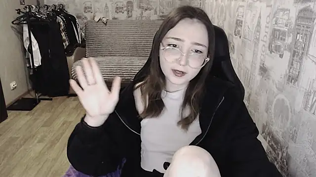 AmeliaKamishiro online show from 10, 2, 2025