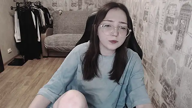 AmeliaKamishiro online show from 4, 3, 2025