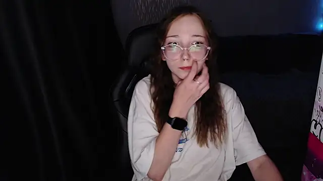 AmeliaKamishiro online show from 3, 10, 2025