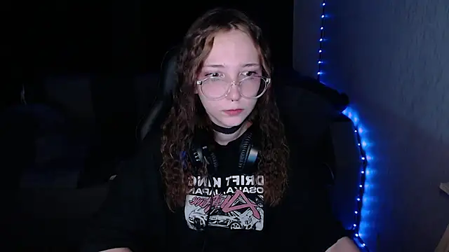 AmeliaKamishiro online show from 7, 10, 2025