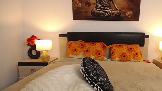 LauraGreen34 online show from 17, 12, 2025