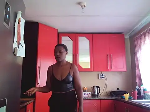 Snapshot of Malaika_Nkosi chatting on 7, 1, 2025 Malaika Nkosi online show from 7, 1, 2025