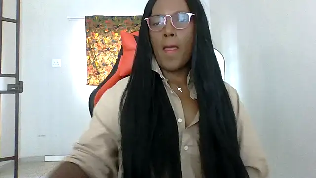 Snapshot of Malaika_Nkosi chatting on 12, 7, 2026 Malaika Nkosi online show from 12, 7, 2026
