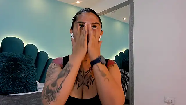 sharlott18 online show from 26, 2, 2026