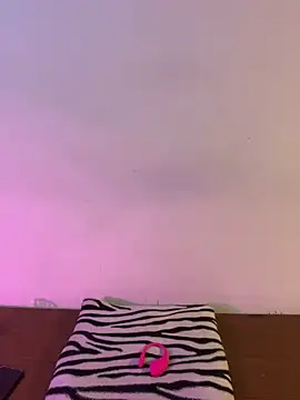 Felicia smok3 online show from 31, 10, 2025