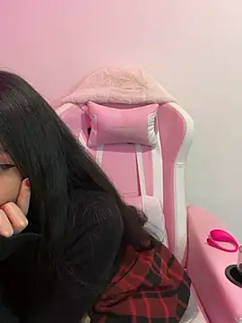 Felicia smok3 online show from 5, 7, 2026