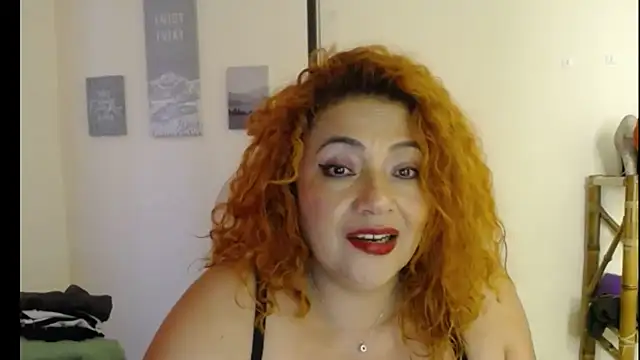 Snapshot of MariaJoseBarraza chatting on 14, 11, 2025 MariaJoseBarraza online show from 14, 11, 2025