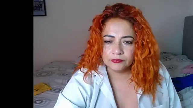 Snapshot of MariaJoseBarraza chatting on 29, 11, 2025 MariaJoseBarraza online show from 29, 11, 2025