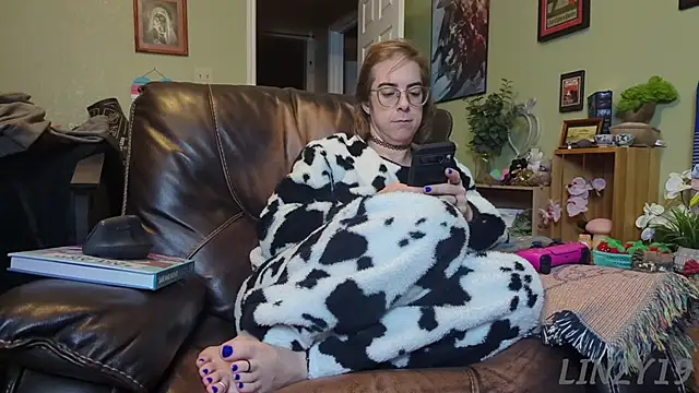 Linzy 19 online show from 22, 1, 2025