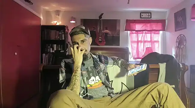 Snapshot of RoosterWabbit chatting on 15, 1, 2025 RoosterWabbit online show from 15, 1, 2025