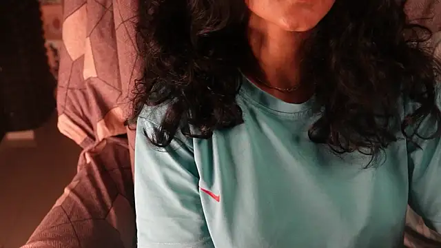 Snapshot of -AyeshaSinghania- chatting on 17, 9, 2025 -AyeshaSinghania- online show from 17, 9, 2025