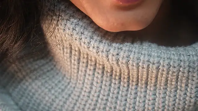 Snapshot of -AyeshaSinghania- chatting on 17, 12, 2025 -AyeshaSinghania- online show from 17, 12, 2025