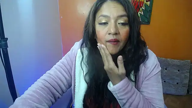 Snapshot of daleska_ayala_1 chatting on 11, 1, 2025 daleska ayala 1 online show from 11, 1, 2025