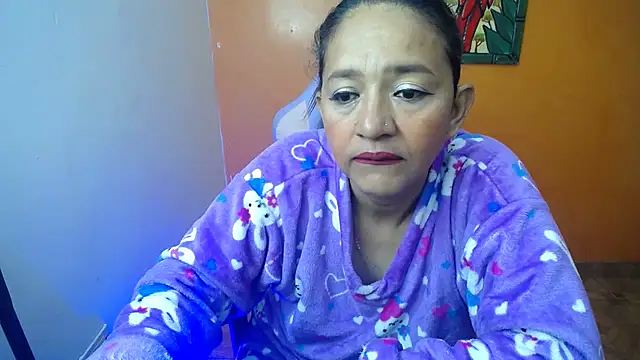 Snapshot of daleska_ayala_1 chatting on 14, 1, 2025 daleska ayala 1 online show from 14, 1, 2025