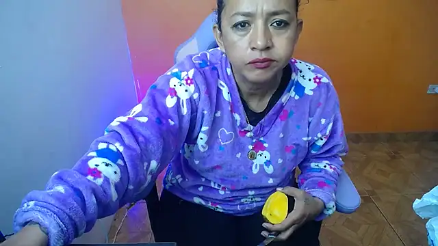 Snapshot of daleska_ayala_1 chatting on 19, 1, 2025 daleska ayala 1 online show from 19, 1, 2025