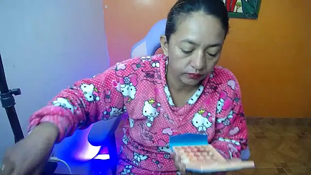Snapshot of daleska_ayala_1 chatting on 23, 1, 2025 daleska ayala 1 online show from 23, 1, 2025