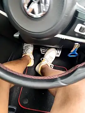 Yardie bone online show from 15, 4, 2026