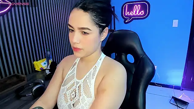Snapshot of emily_roberts1 chatting on 29, 12, 2024 emily roberts1 online show from 29, 12, 2024