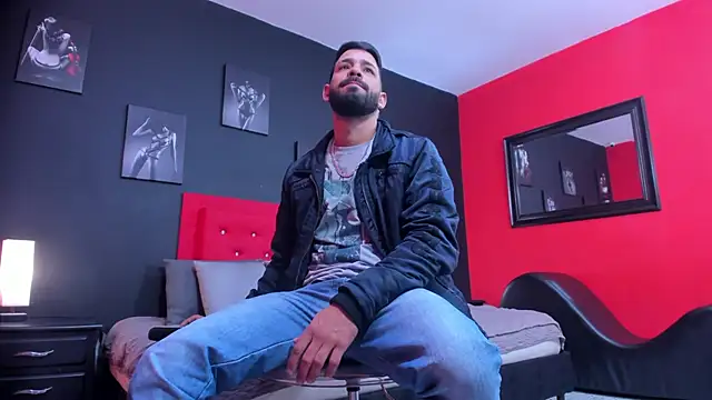 Thiagogomez online show from 21, 11, 2025