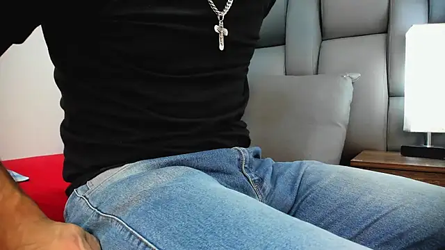 Thiagogomez online show from 11, 4, 2026