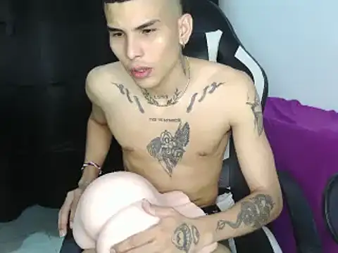 Snapshot of hot_king20 chatting on 1, 3, 2025 hot king20 online show from 1, 3, 2025