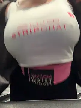 Bigbuttbrooklynn online show from 25, 2, 2026