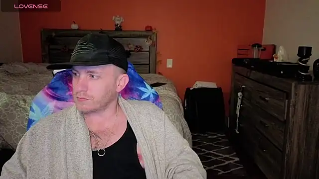 Snapshot of Hydro-Blastz chatting on 24, 10, 2025 Hydro-Blastz online show from 24, 10, 2025