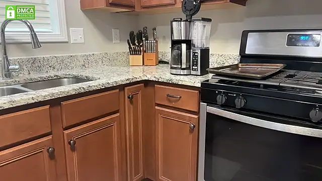 Snapshot of Cosmic_Rose chatting on 27, 9, 2025 Cosmic Rose online show from 27, 9, 2025