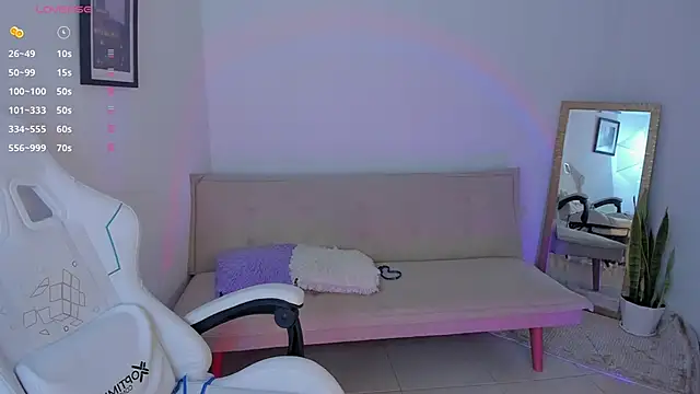 sweet pink  online show from 4, 12, 2025