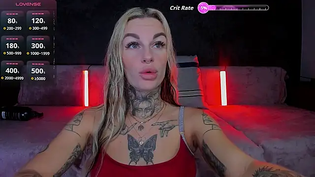 Snapshot of angel_devil_forever chatting on 2, 11, 2025 angel devil forever online show from 2, 11, 2025