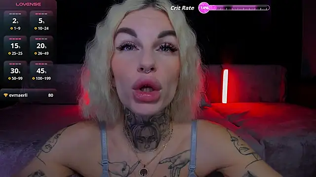 Snapshot of angel_devil_forever chatting on 4, 11, 2025 angel devil forever online show from 4, 11, 2025